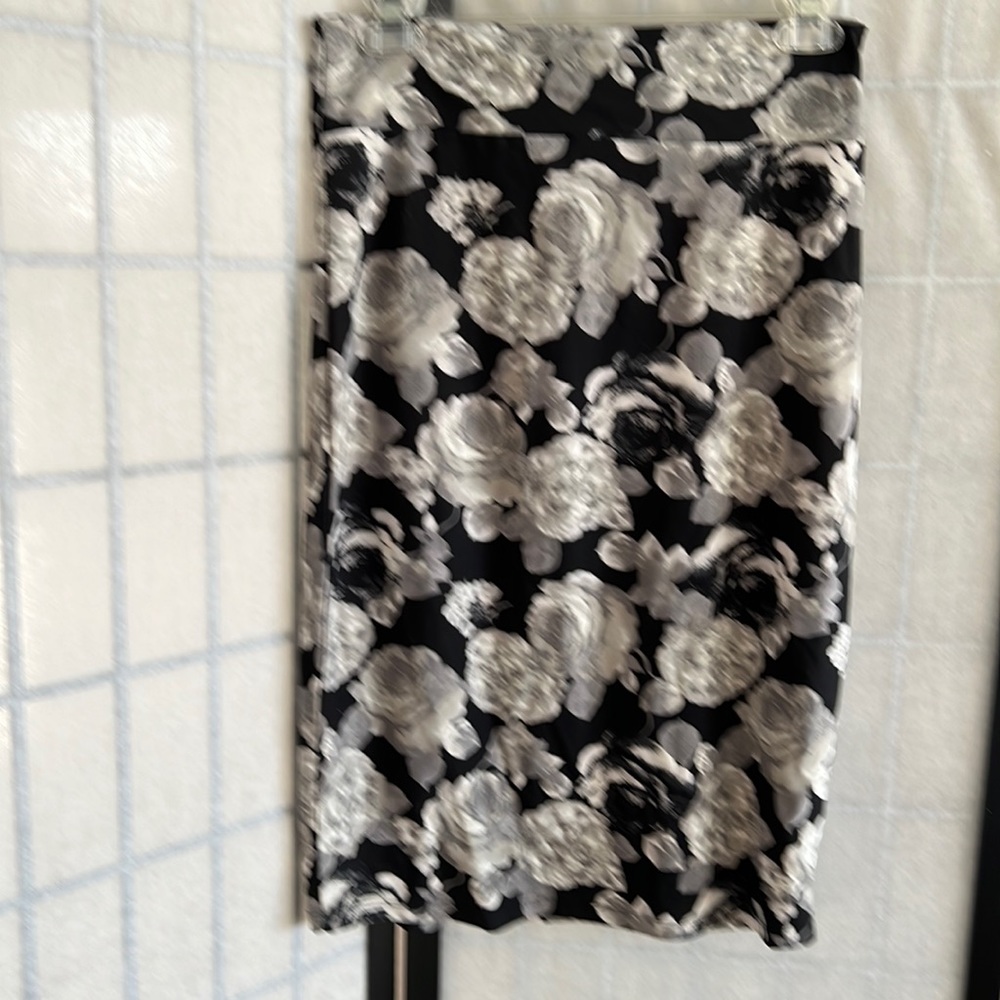 Skirt M